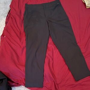 Mondetta Black Ankle Pants